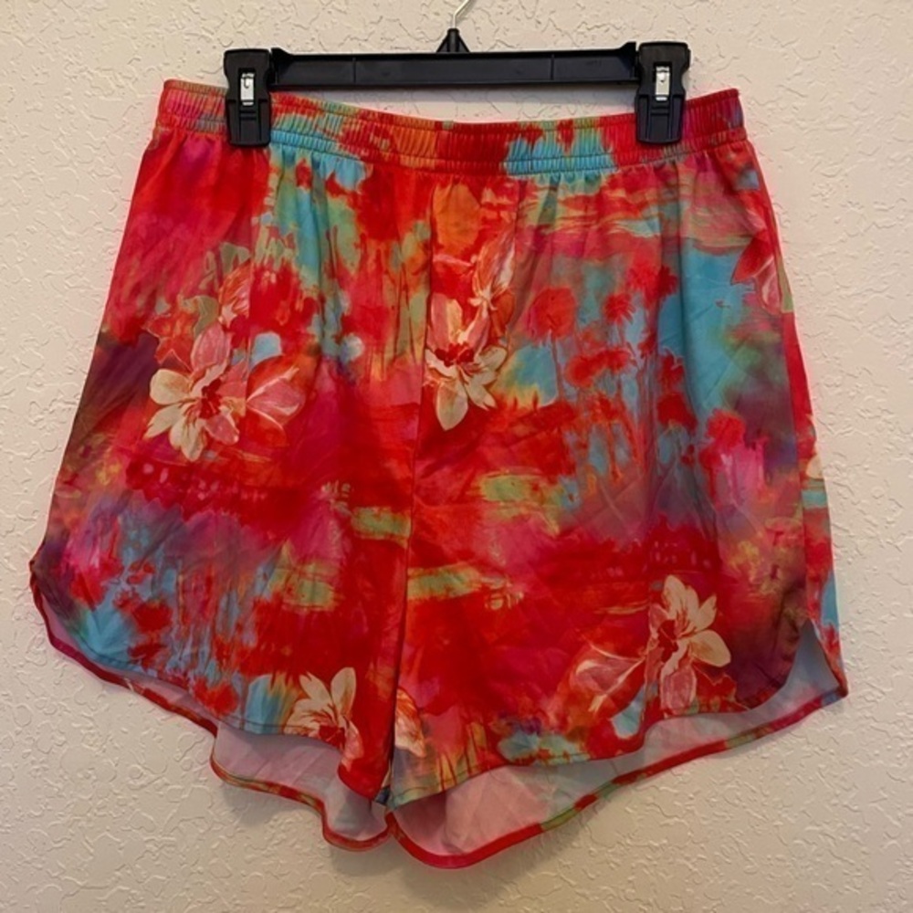 Pacific connection X-Large colorful short